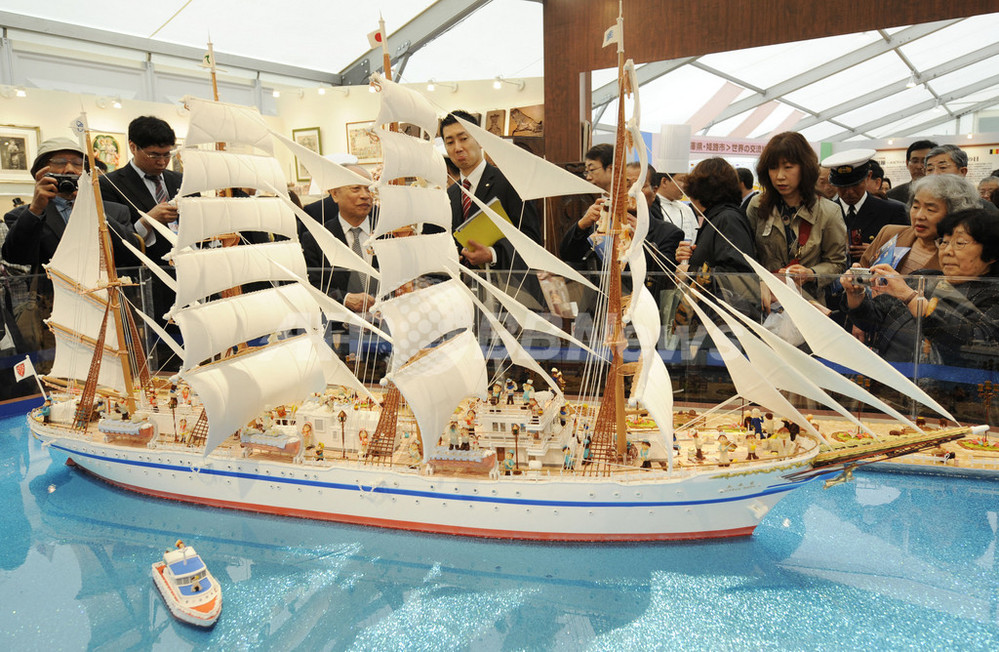 姫路菓子博2008内覧会、開幕は18日 写真10枚 国際ニュース：AFPBB News