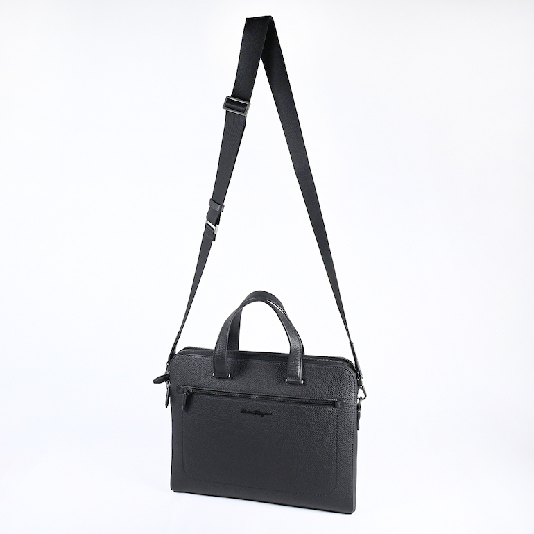 フェラガモ Salvatore Ferragamo サルヴァトーレフェラガモ ビジネス