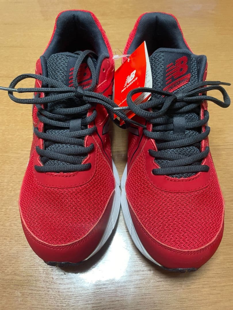 New Balance ランニングシューズ レッド/グレー M390 2E New Balance Men's MMORLC6 Grey Red – Orleans Shoe Co.