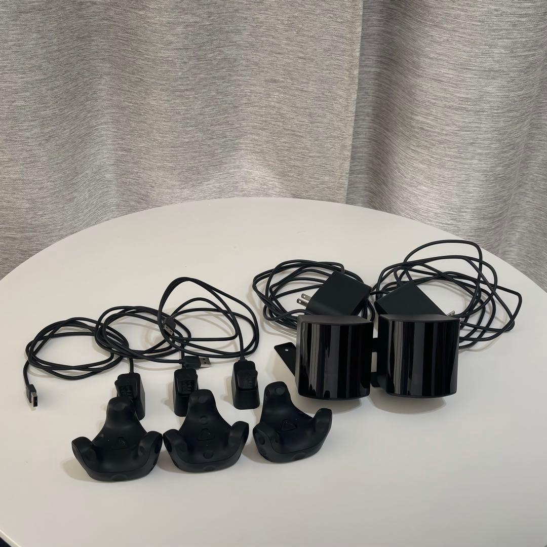 VIVEトラッカー3.0×3 ベースステーション2.0×2 VIVEトラッカー(3.0) | VIVE Developer 日本