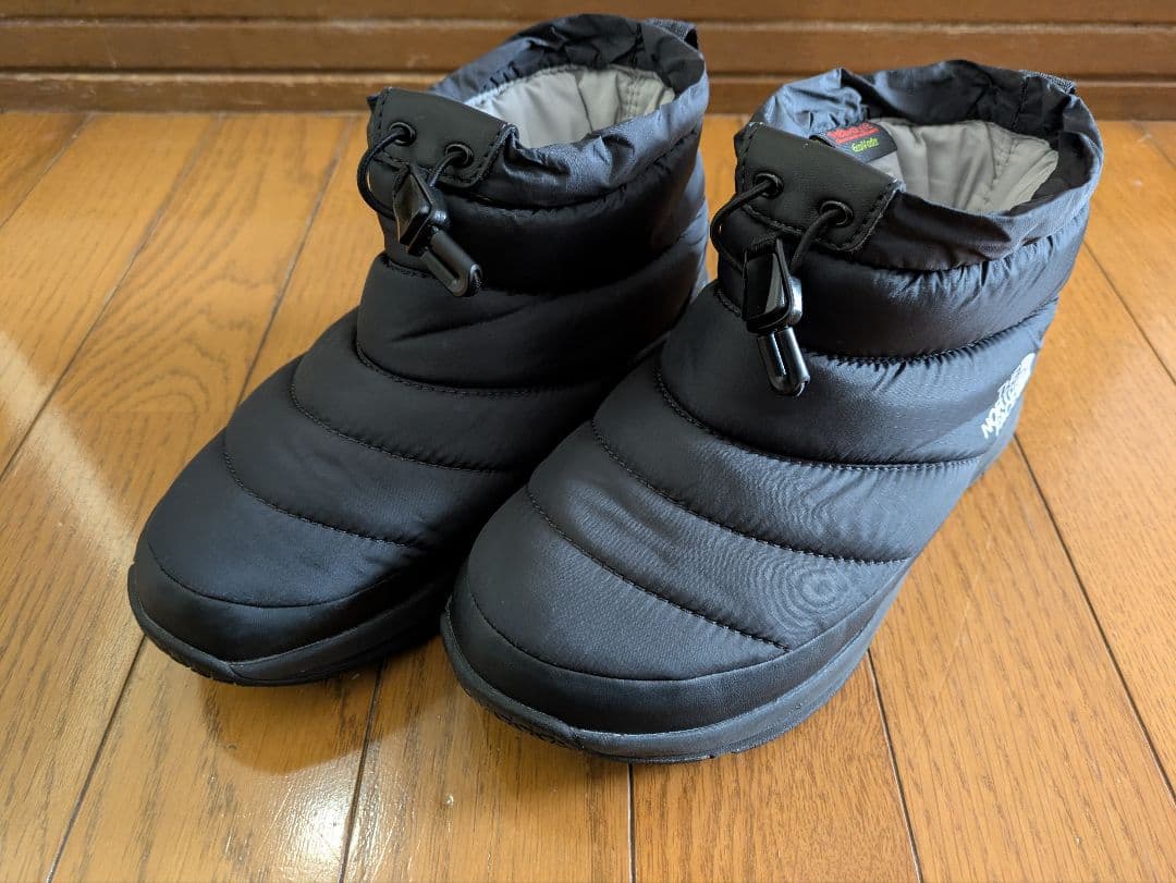 THE NORTH FACE　ノースフェイス ヌプシ　スノーブーツブラック23㌢ THE NORTH FACE（ザ ノースフェイス） ノースフェイス 撥水 ヌプシ