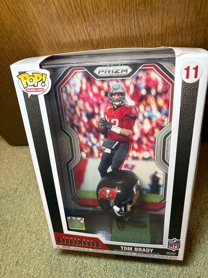 funko POP! NFL トム・ブレイディ バッカニアーズ BOXタイプ Amazon.co.jp: トム・ブレイディ (タンパベイ・バッカニアーズ) CHASE