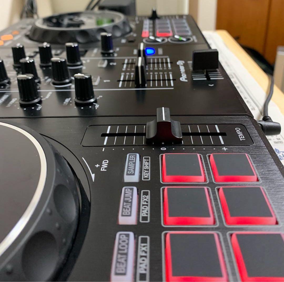 Pioneer DDJ-400 DJコントローラー DDJ-400 - 2-channel DJ controller for rekordbox dj (Black)