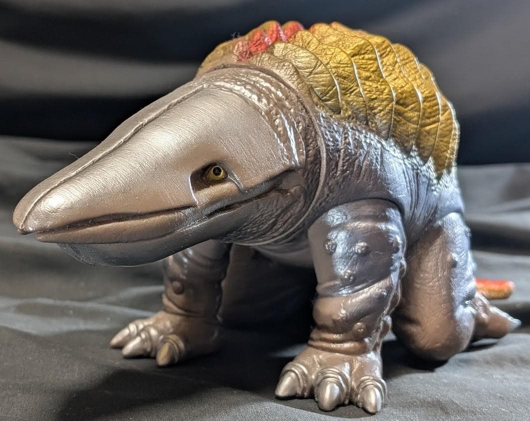 ガボラ 四足・ヒレ閉ver.「ウルトラマン」登場怪獣（怪獣郷）ソフビフィギュア ウルトラマン』に登場する『ウラン怪獣 ガボラ』のヒレ閉じ形態をハイ