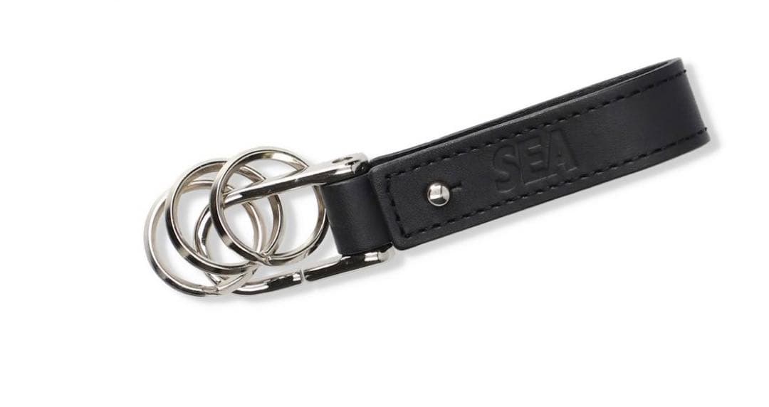 SEA Leather key Ring キーリング　黒 HEART LEATHER KEY RING