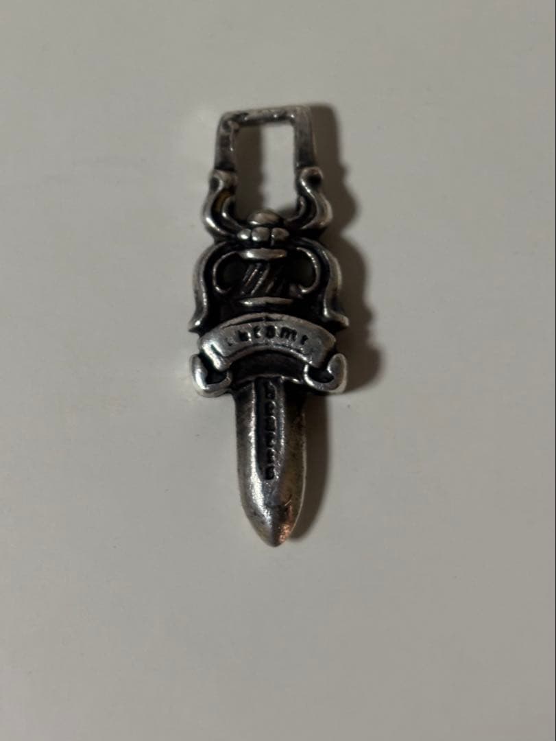 Chrome Hearts ダガー チャーム ペンダントヘッド 中古 楽天市場】【中古品】【メンズ/レディース】 CHROME HEARTS クロム