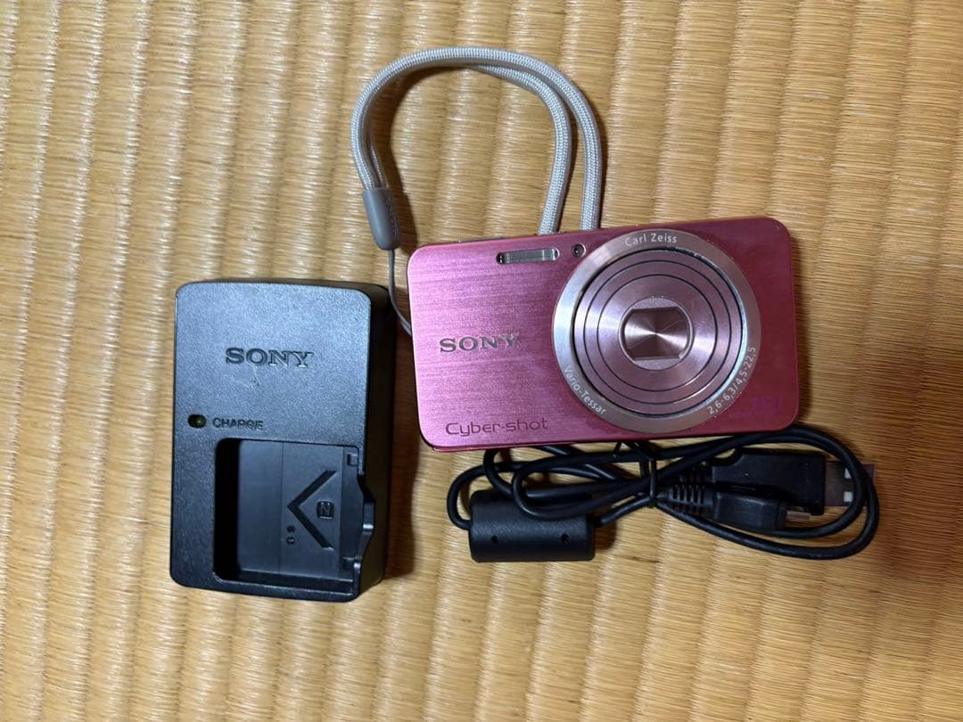 SONY デジタルカメラ ピンク 充電器 バッテリー、SD サイバーショット Amazon | SONY デジタルカメラ Cyber-Shot(サイバーショット) W570